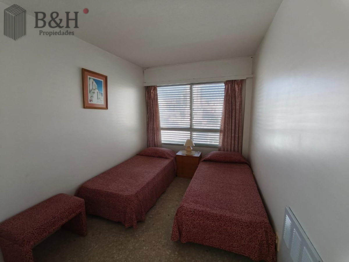 Apartamento ID.7364 - Apartamento EN VENTA - 3 dormitorios en Península - Punta del Este