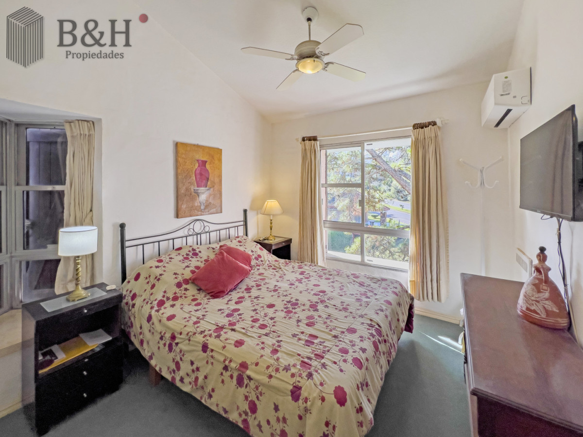 Apartamento ID.7657 - Apartamento en venta de tres dormitorios 