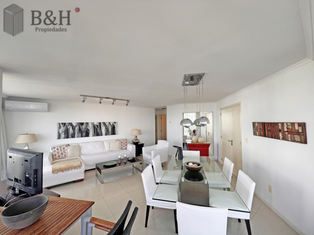Apartamento ID.7086 - Ocean Drive en venta 4 dormitorios