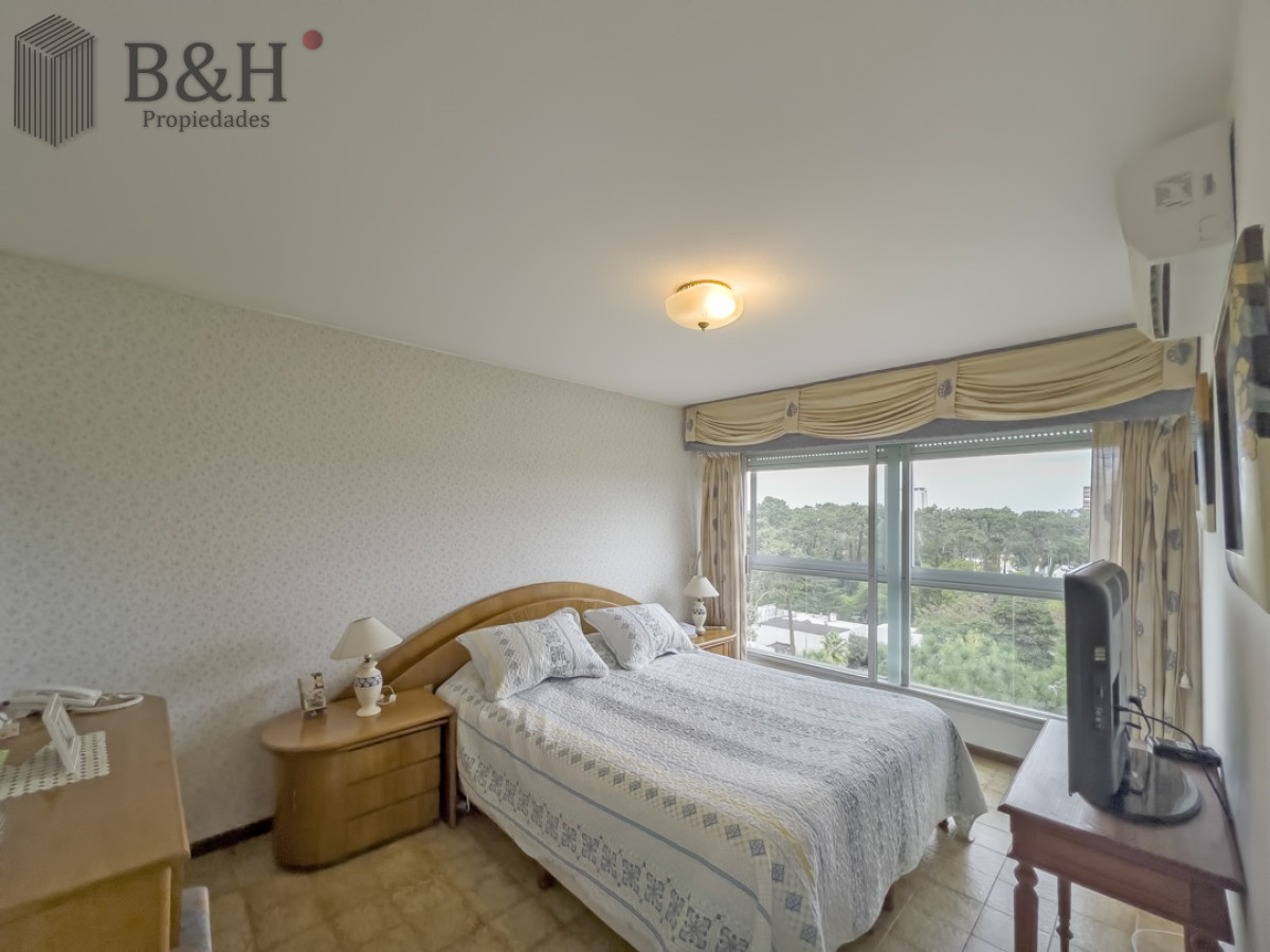 Apartamento ID.283 - Muy lindo apartamento en piso intermedio.
