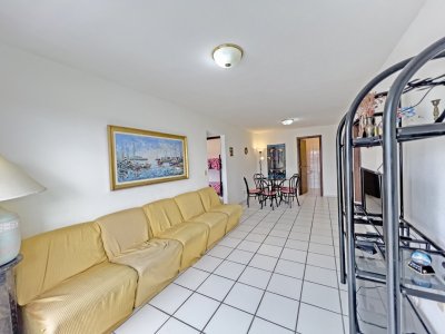 Apartamento en venta en Aidy Grill Punta del Este, 2 dormitorios, 2 baños