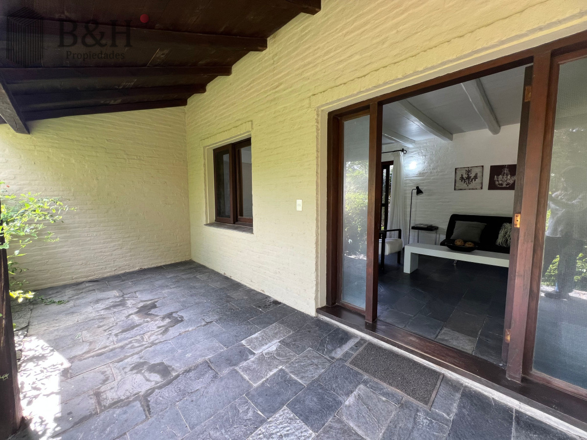 Casa ID.4588 - Casa duplex alquiler anual en barrio privado 2 dormitorios
