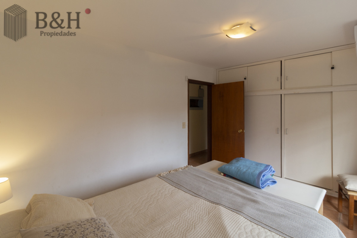 Casa ID.5412 - Casa 4 dormitorios en Venta, Alquiler anual y de verano
