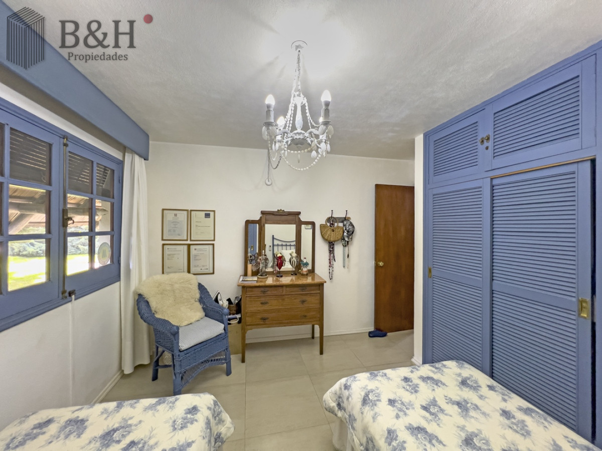 Casa ID.2363 - Casa en Pinares  a 3 cuadras de la playa