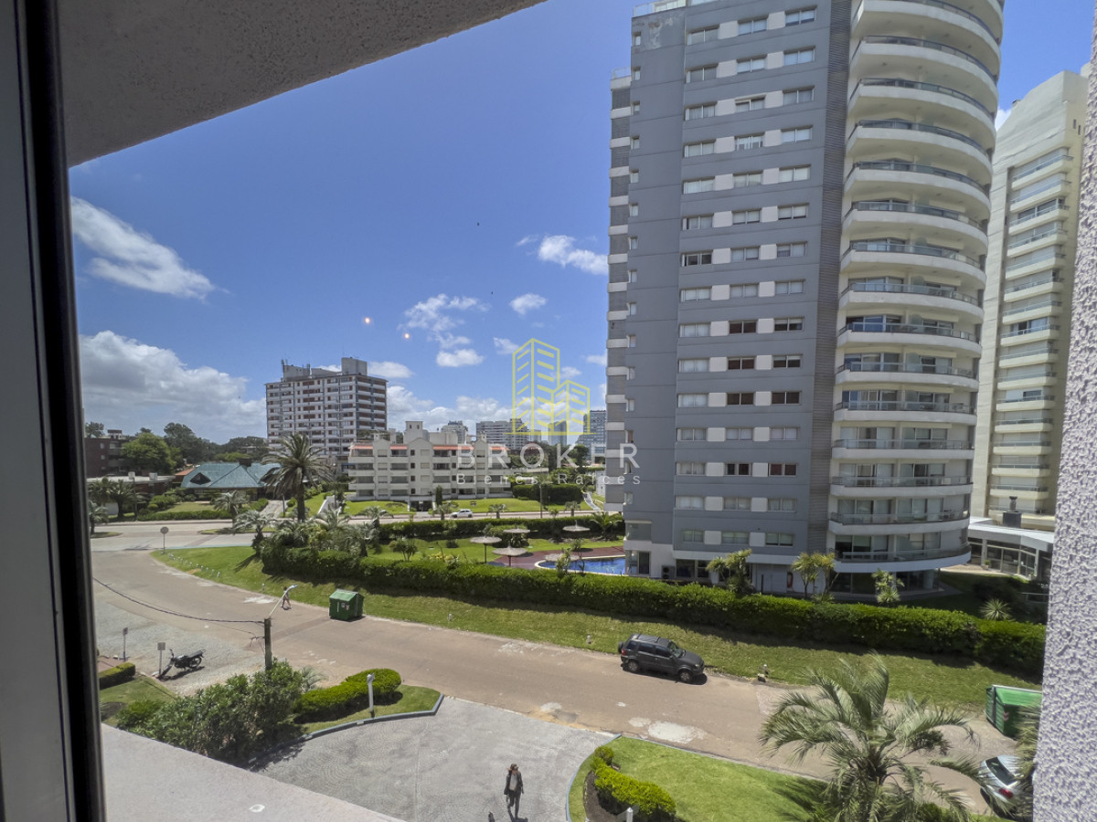 Apartamento ID.1576/Apartamento_en_venta_en_Brava_Punta_del_Este,_2_dormitorios,_2_baños - Apartamento en venta en Brava Punta del Este, 2 dormitorios, 2 baños