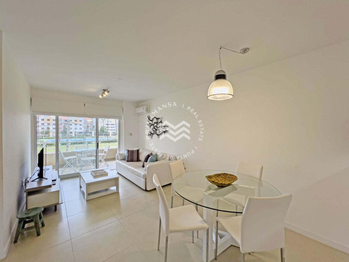 Apartamento ID.556 - VENTA APARTAMENTO 1 DORMITORIO PLAYA MANSA PUNTA DEL ESTE