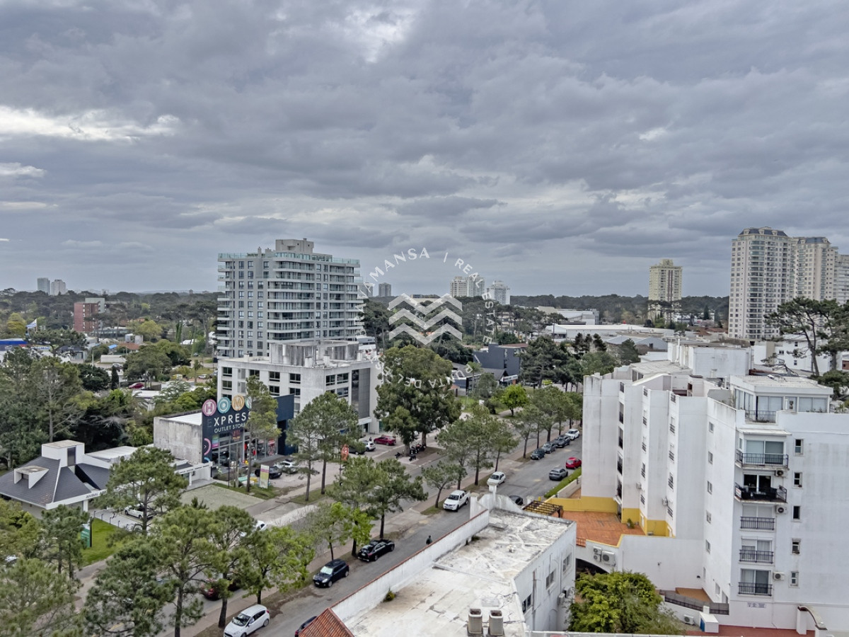 Apartamento ID.328 - Apartamento en venta en Aidy Grill Punta del Este, 2 dormitorios, 2 baños
