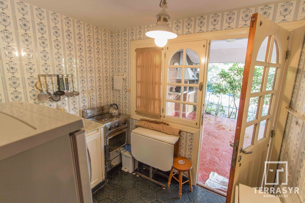 Apartamento ID.151 - Apartamento en venta en Mansa Punta del Este, 2 dormitorios, 2 baños