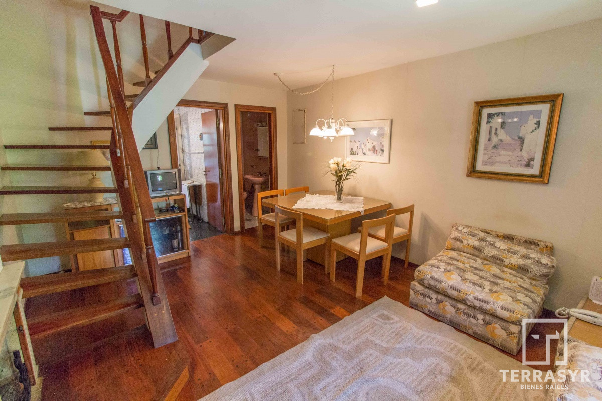 Apartamento ID.151 - Apartamento en venta en Mansa Punta del Este, 2 dormitorios, 2 baños
