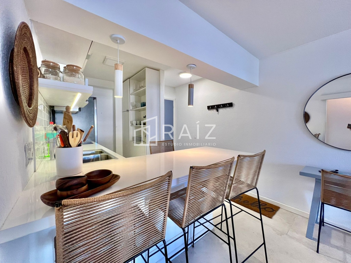 Apartamento ID.10417 - Alquiler invernal de 2 dormitorios reciclado en Peninsula 