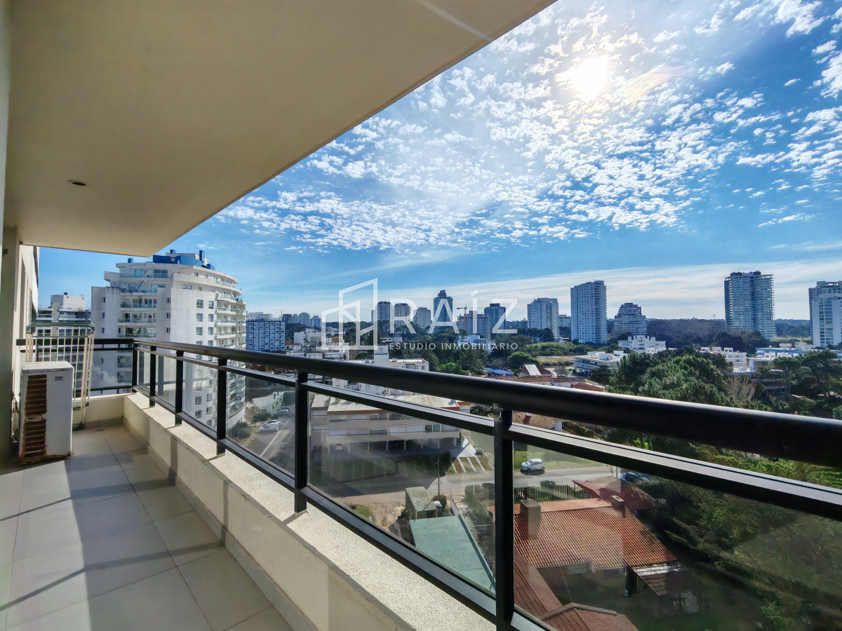 Apartamento ID.11808 - Apartamento en alquiler de 2 dormitorios con vista al mar