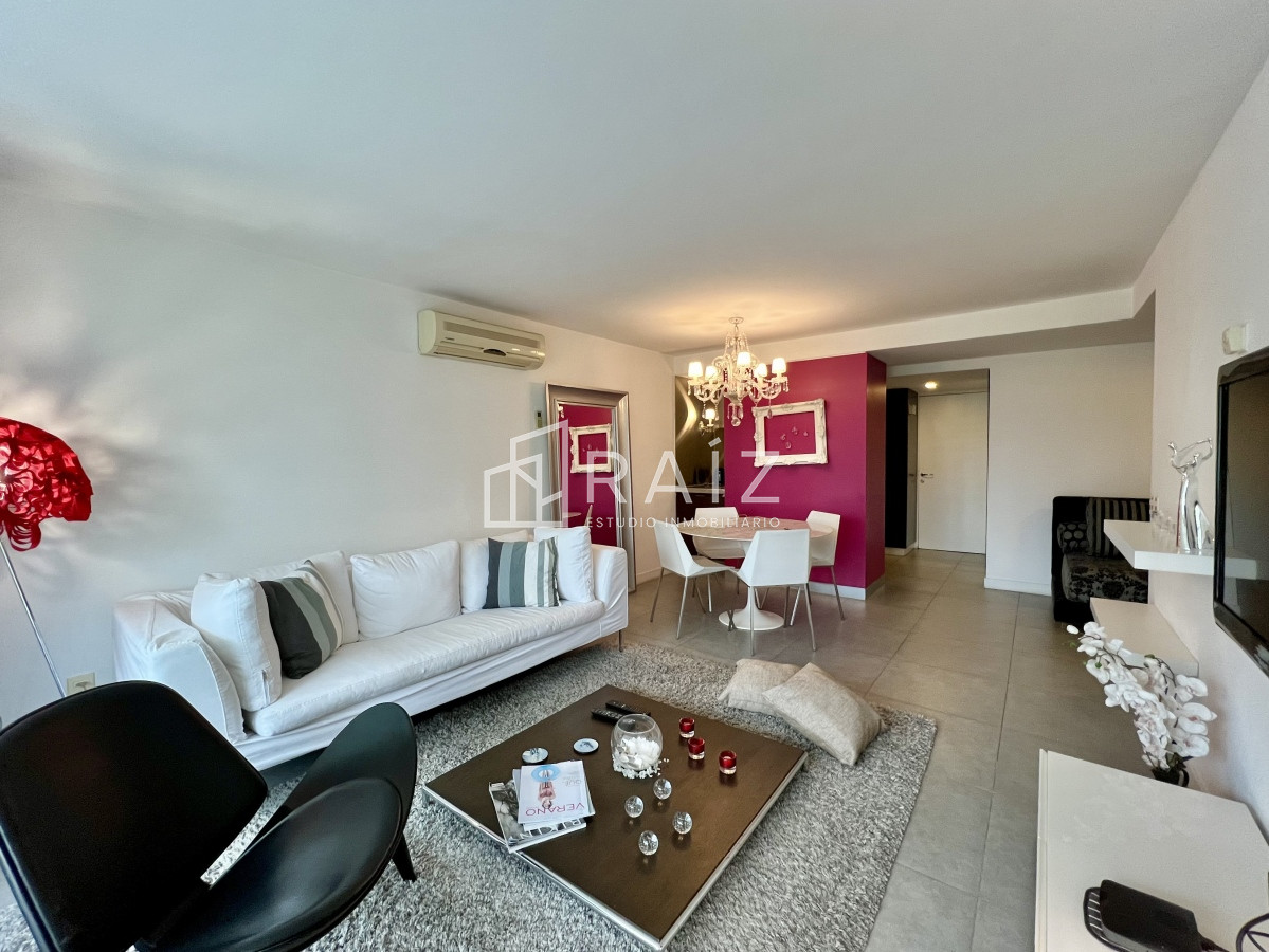 Apartamento ID.8871 - Alquiler invernal en parada 9 de Av Roosevelt 