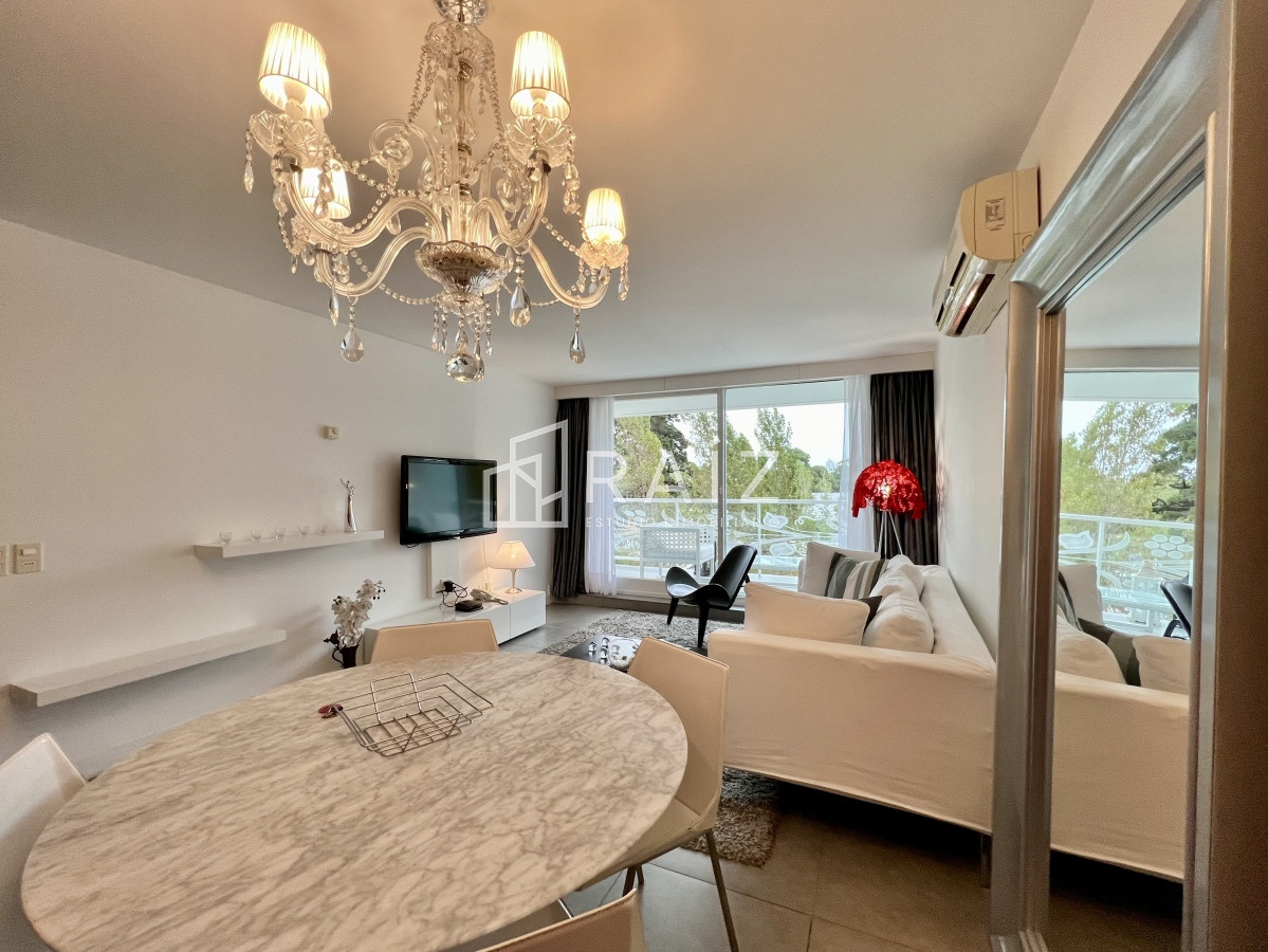 Apartamento ID.8871 - Alquiler invernal en parada 9 de Av Roosevelt 