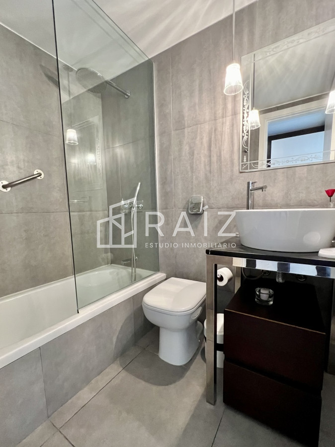 Apartamento ID.8871 - Alquiler invernal en parada 9 de Av Roosevelt 