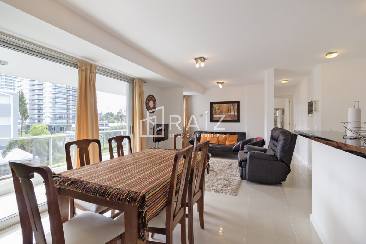 Apartamento ID.10068 - Apartamento en venta y alquiler en Brava Punta del Este, 1 dormitorios, 1 baños