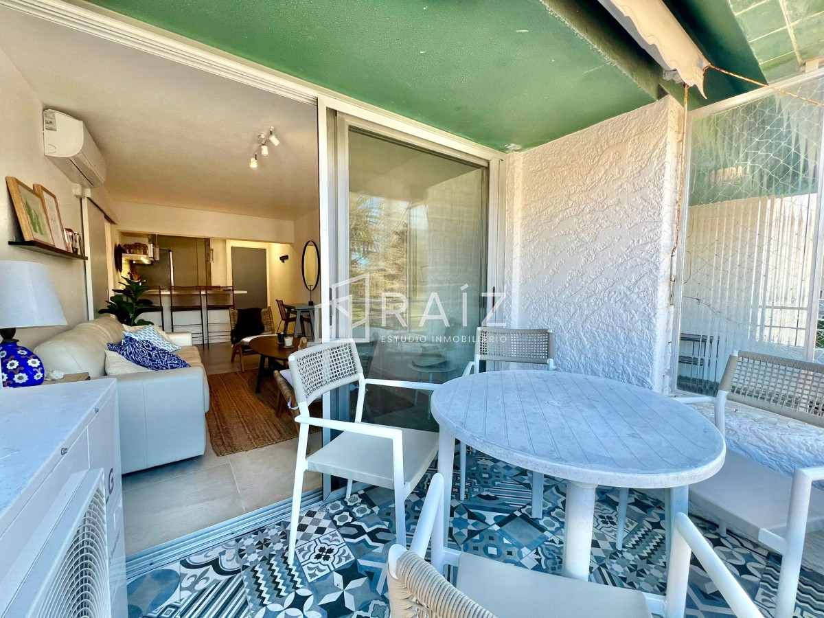 Apartamento ID.10417 - Alquiler invernal de 2 dormitorios reciclado en Peninsula 