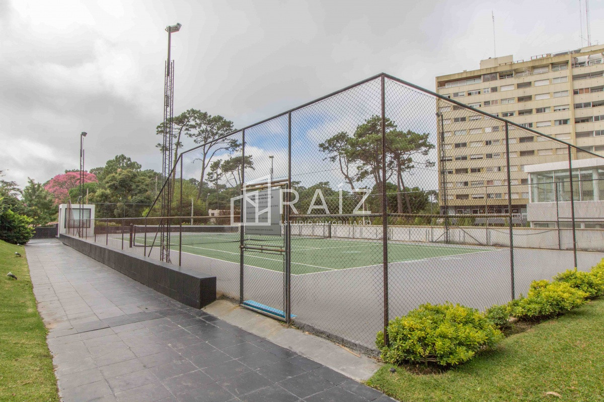 Apartamento ID.11933 - Piso alto con vista al mar en torre con amenities