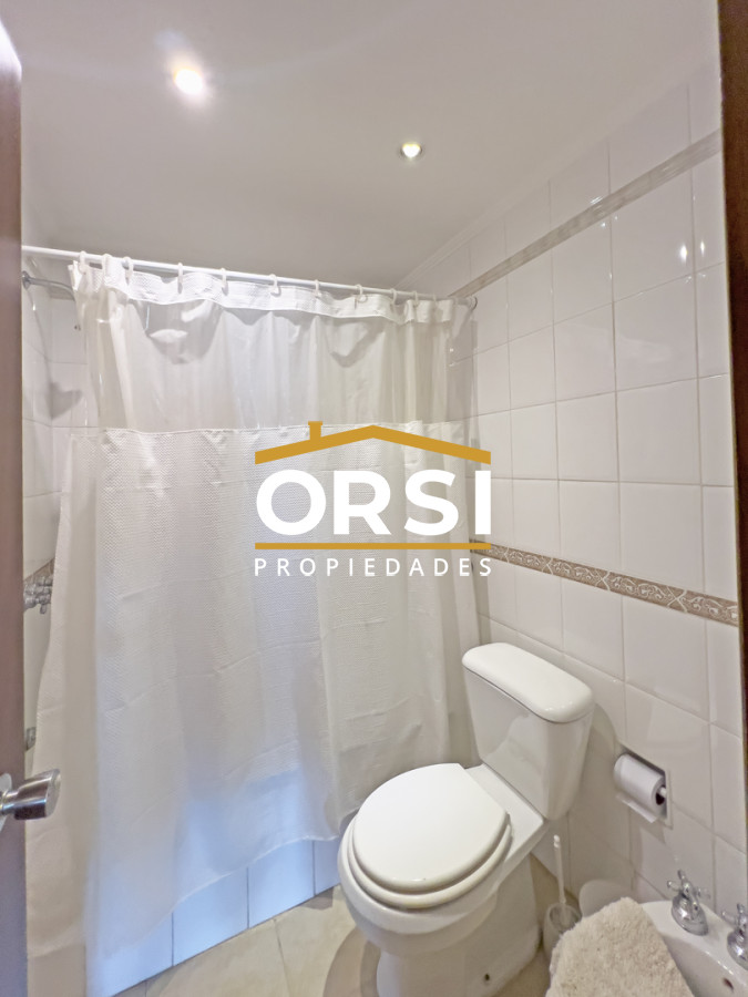 Apartamento ID.251 - VENTA Departamento 4 dormitorios frente a Puerto