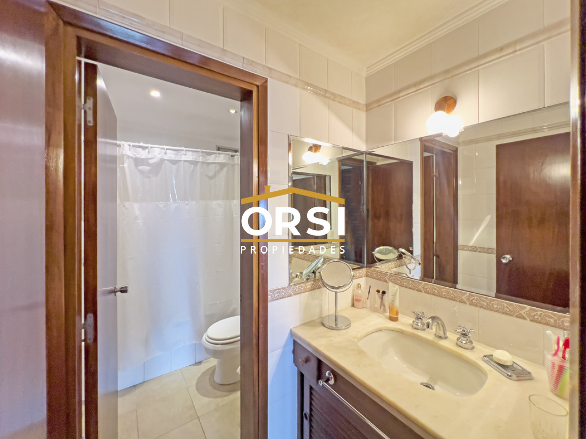 Apartamento ID.251 - VENTA Departamento 4 dormitorios frente a Puerto