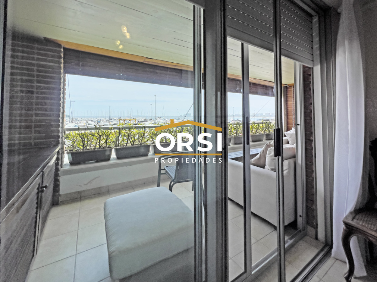 Apartamento ID.251 - VENTA Departamento 4 dormitorios frente a Puerto