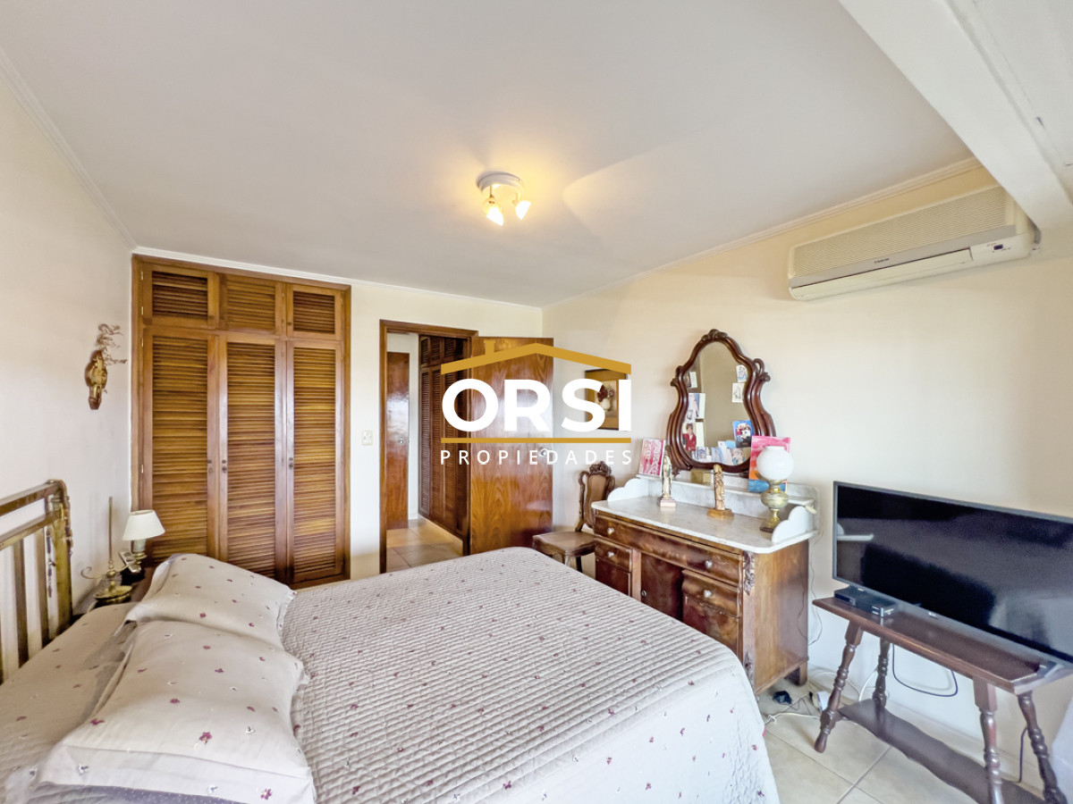 Apartamento ID.251 - VENTA Departamento 4 dormitorios frente a Puerto