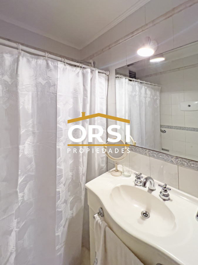 Apartamento ID.251 - VENTA Departamento 4 dormitorios frente a Puerto