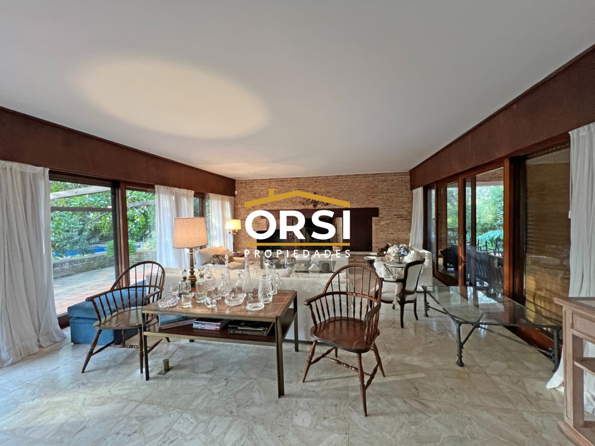 Casa ID.191 - Residencia en venta ubicada en la mansa - Punta del Este
