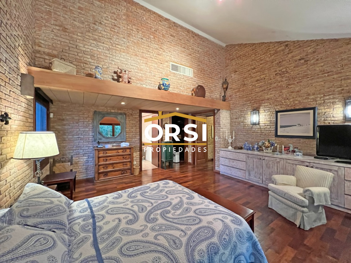 Casa ID.191 - Residencia en venta ubicada en la mansa - Punta del Este