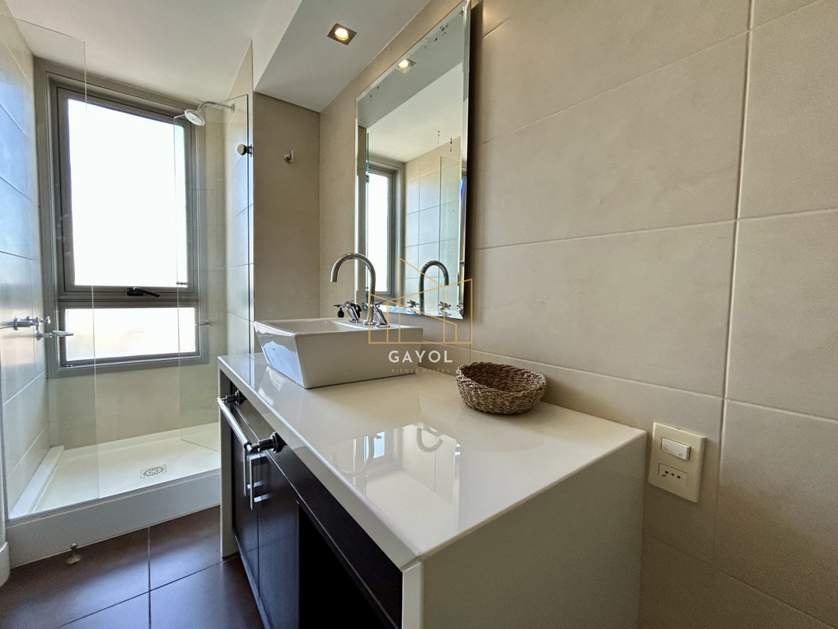 Apartamento ID.1218 - PENTHOUSE en venta frente al mar 