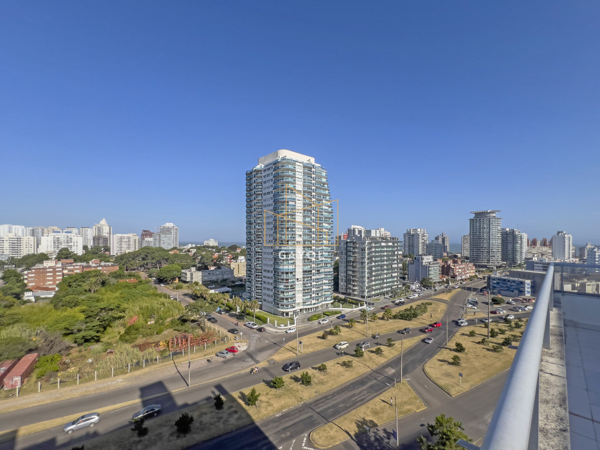 Apartamento ID.1006 - Apartamento en Venta 3 Dormitorios Punta del Este