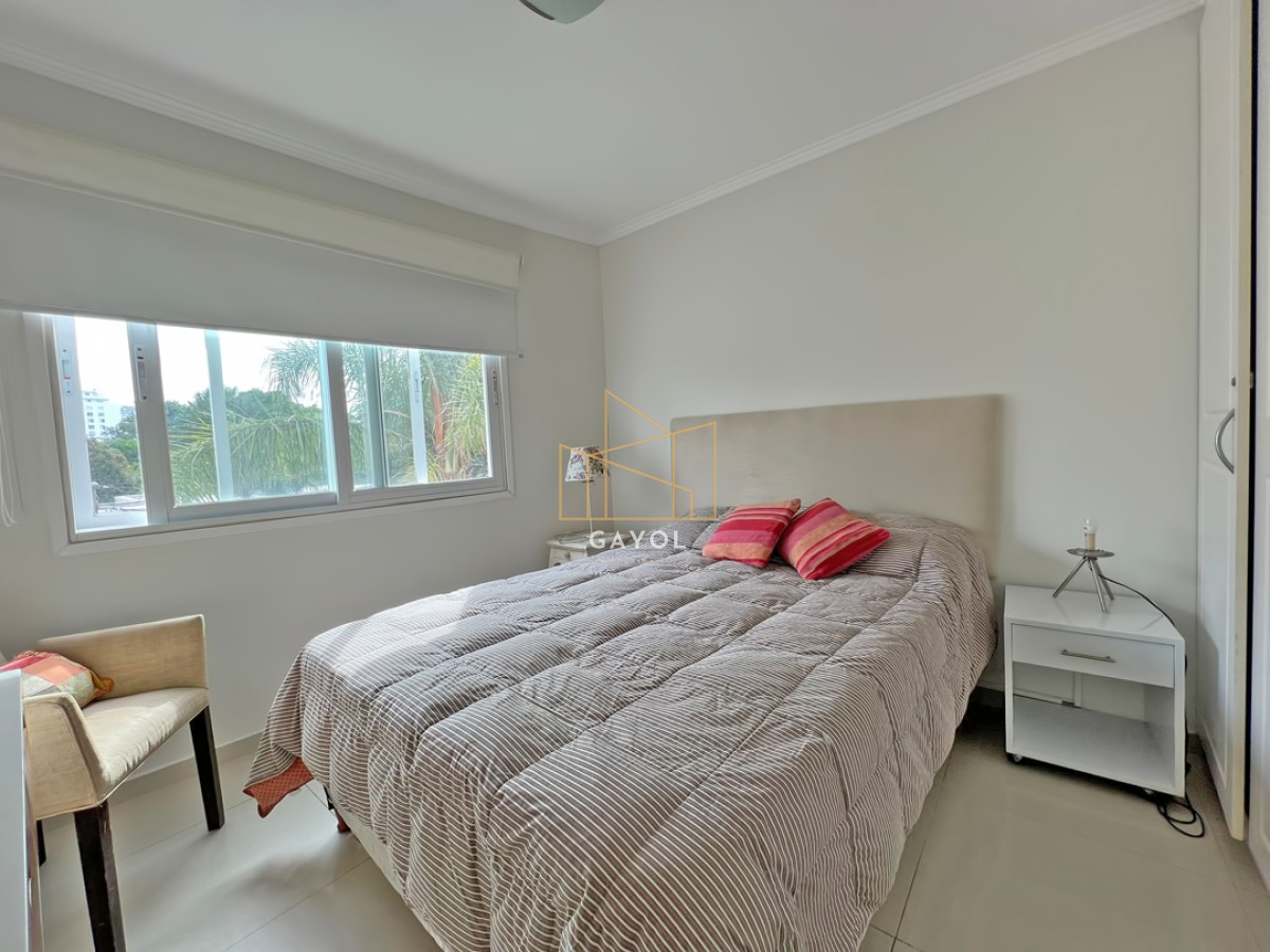 Apartamento ID.227 - Apartamento en venta y alquiler en Brava Punta del Este, 3 dormitorios, 2 baños