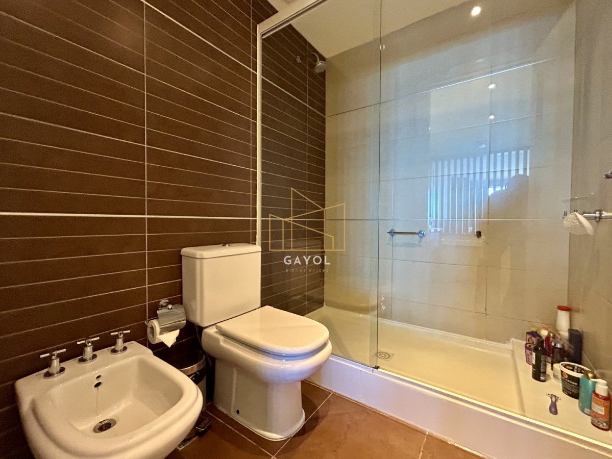 Apartamento ID.1218 - PENTHOUSE en venta frente al mar 