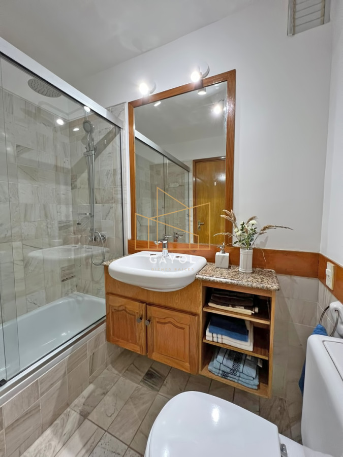 Apartamento ID.330 - Apartamento en venta en Brava Punta del Este, 2 dormitorios, 3 baños