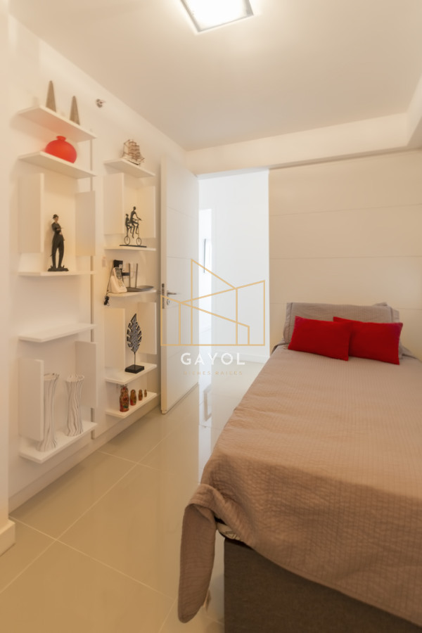 Apartamento ID.551 - Apartamento en Alquiler en Punta del Este 2 dormitorios y medio 
