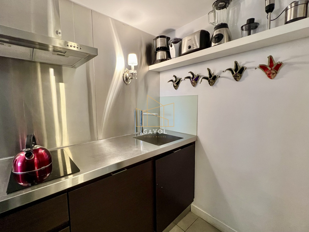 Apartamento ID.1184 - Alquiler Apartamento 1 Dormitorio y Medio Av. Roosevelt Punta del Este 