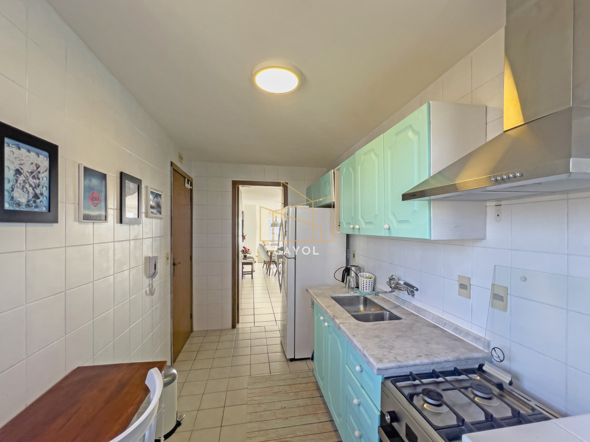 Apartamento ID.1006 - Apartamento en Venta 3 Dormitorios Punta del Este