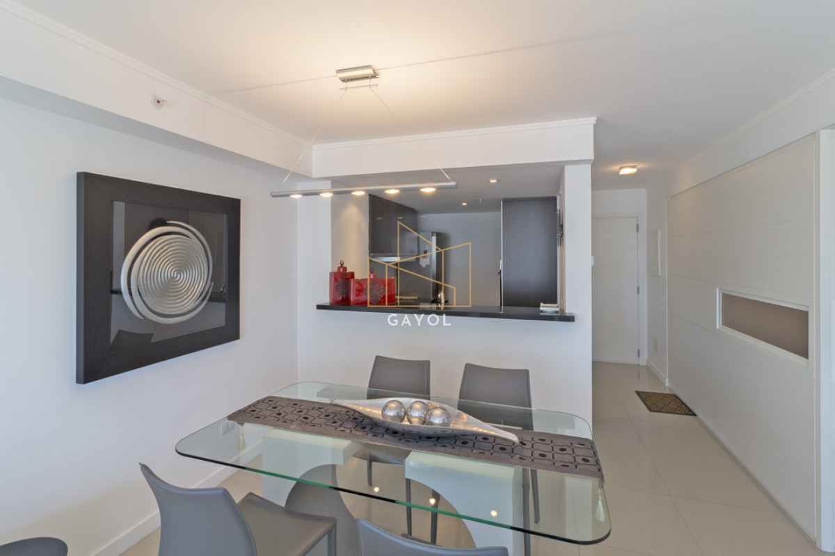 Apartamento ID.551 - Apartamento en Alquiler en Punta del Este 2 dormitorios y medio 