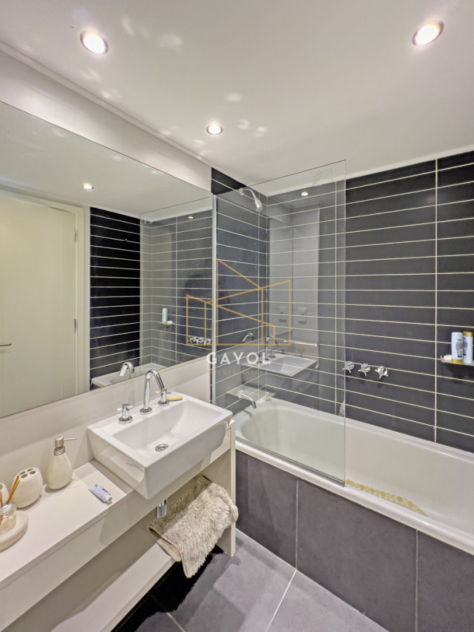 Apartamento ID.71 - Piso alto con terraza y linda vista. 3 dorm.- Amenities