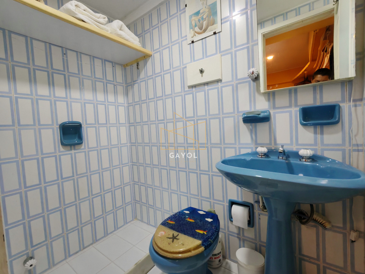 Apartamento ID.682 - Alquiler anual frente al mar de 3 dormitorios