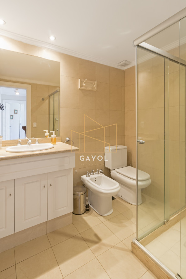 Apartamento ID.18 - Apartamento en venta y alquiler en Brava Punta del Este, 3 dormitorios, 2 baños