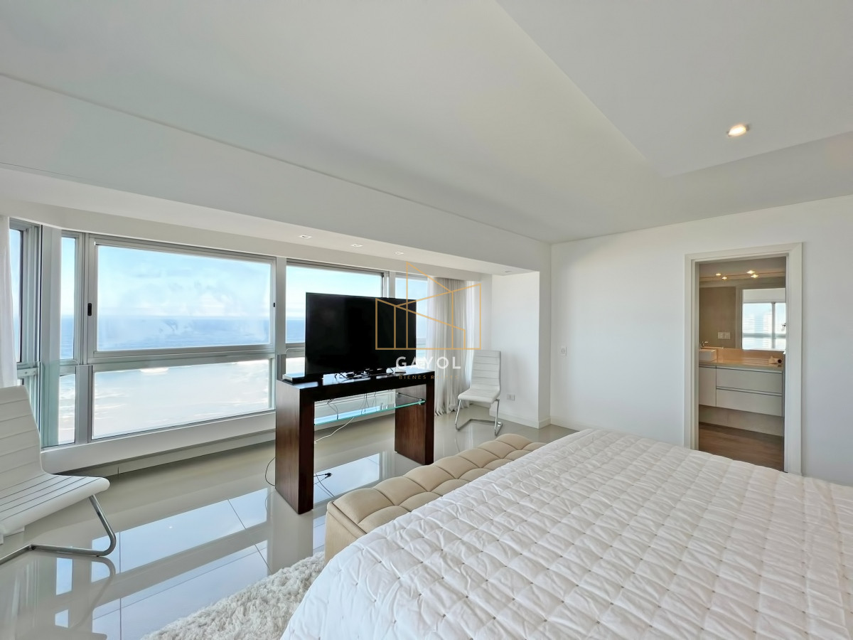 Apartamento ID.1286 - Frente al mar, reciclado en torre de gran categoría en venta 