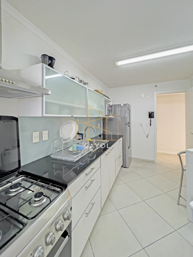 Apartamento ID.71 - Piso alto con terraza y linda vista. 3 dorm.- Amenities