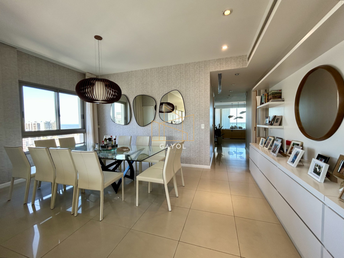 Apartamento ID.1218 - PENTHOUSE en venta frente al mar 