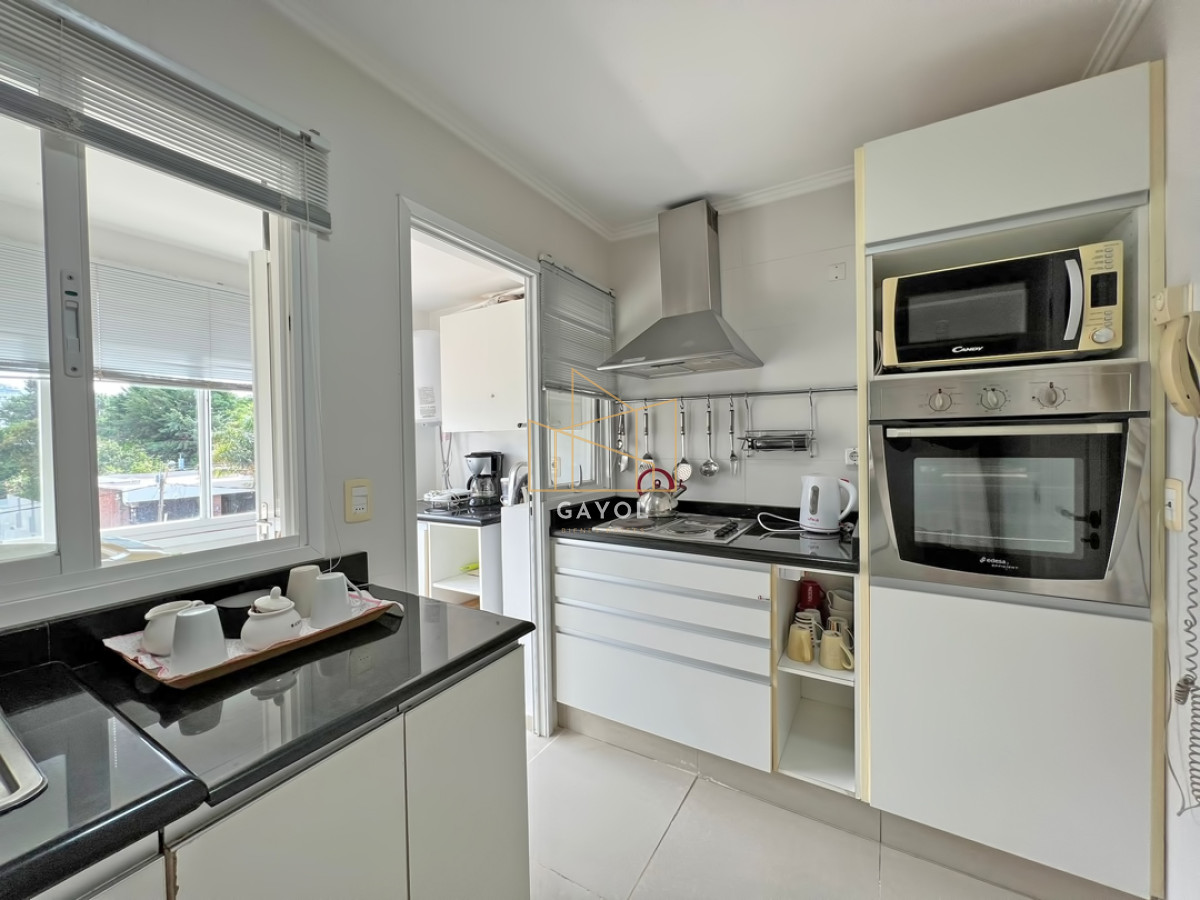 Apartamento ID.227 - Apartamento en venta y alquiler en Brava Punta del Este, 3 dormitorios, 2 baños