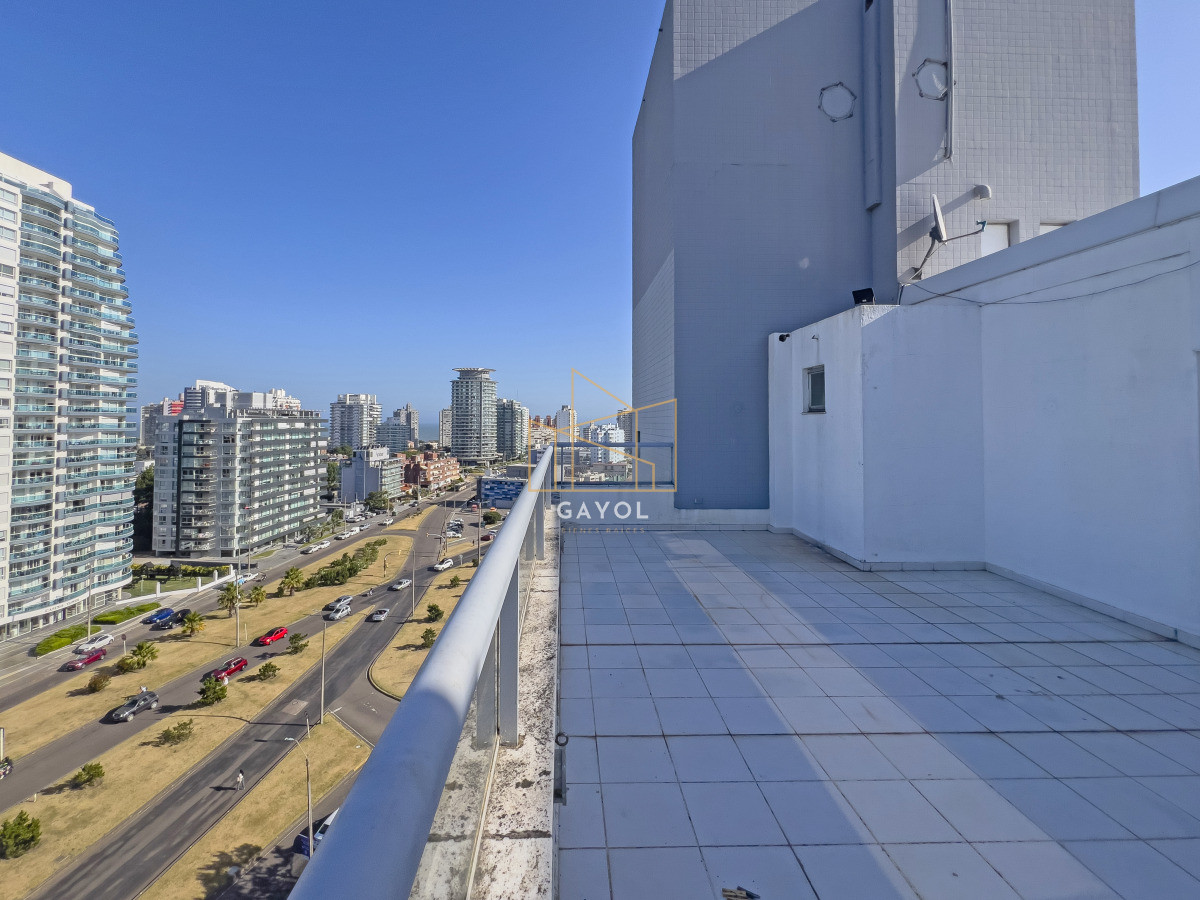 Apartamento ID.1006 - Apartamento en Venta 3 Dormitorios Punta del Este