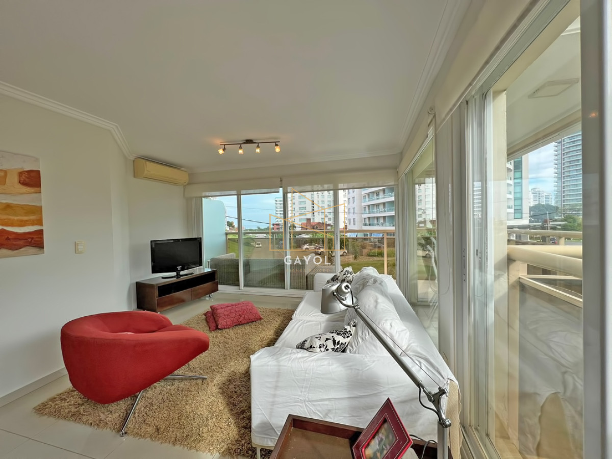 Apartamento ID.227 - Apartamento en venta y alquiler en Brava Punta del Este, 3 dormitorios, 2 baños
