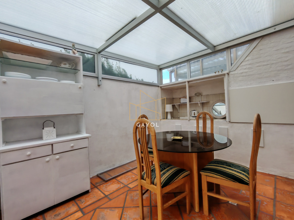 Apartamento ID.680 - Alquiler anual de 1 dormitorio con garaje