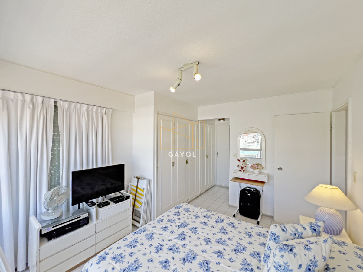 Apartamento ID.590 - Departamento con vista al puerto