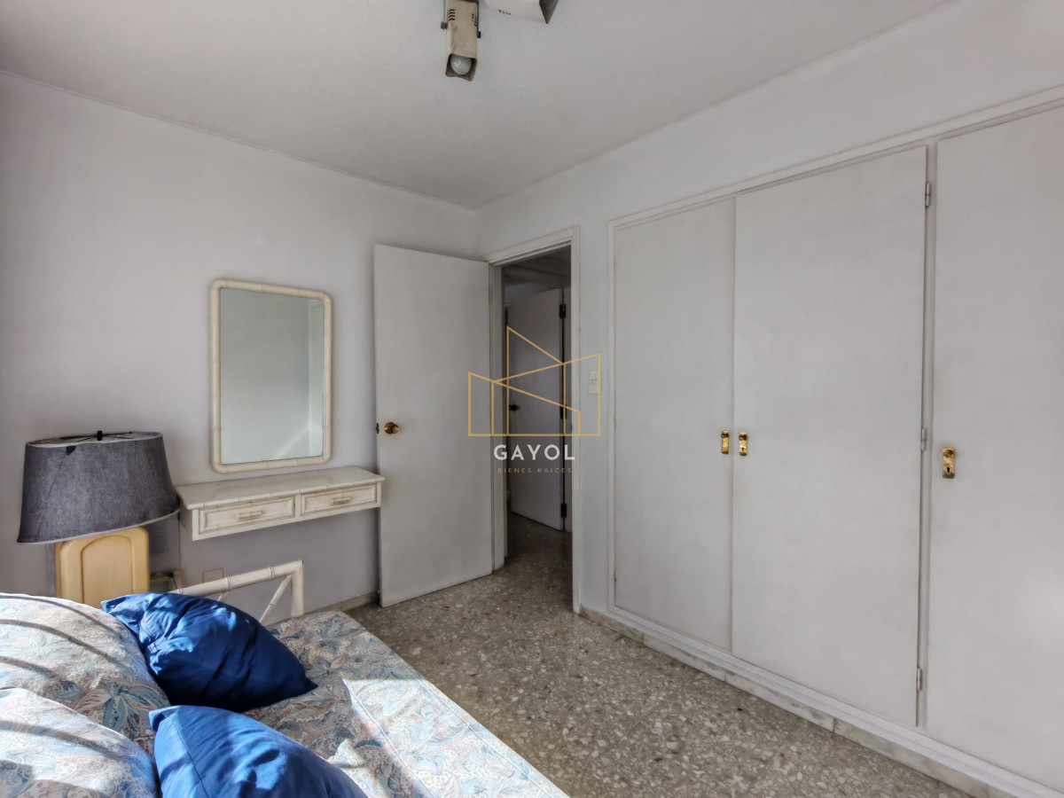Apartamento ID.712 - Torre Libertador en venta reciclado de dos dormitorios 