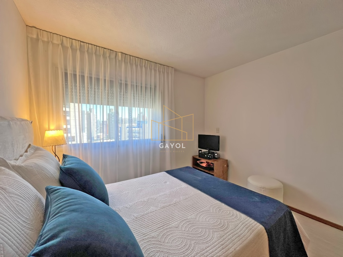 Apartamento ID.330 - Apartamento en venta en Brava Punta del Este, 2 dormitorios, 3 baños